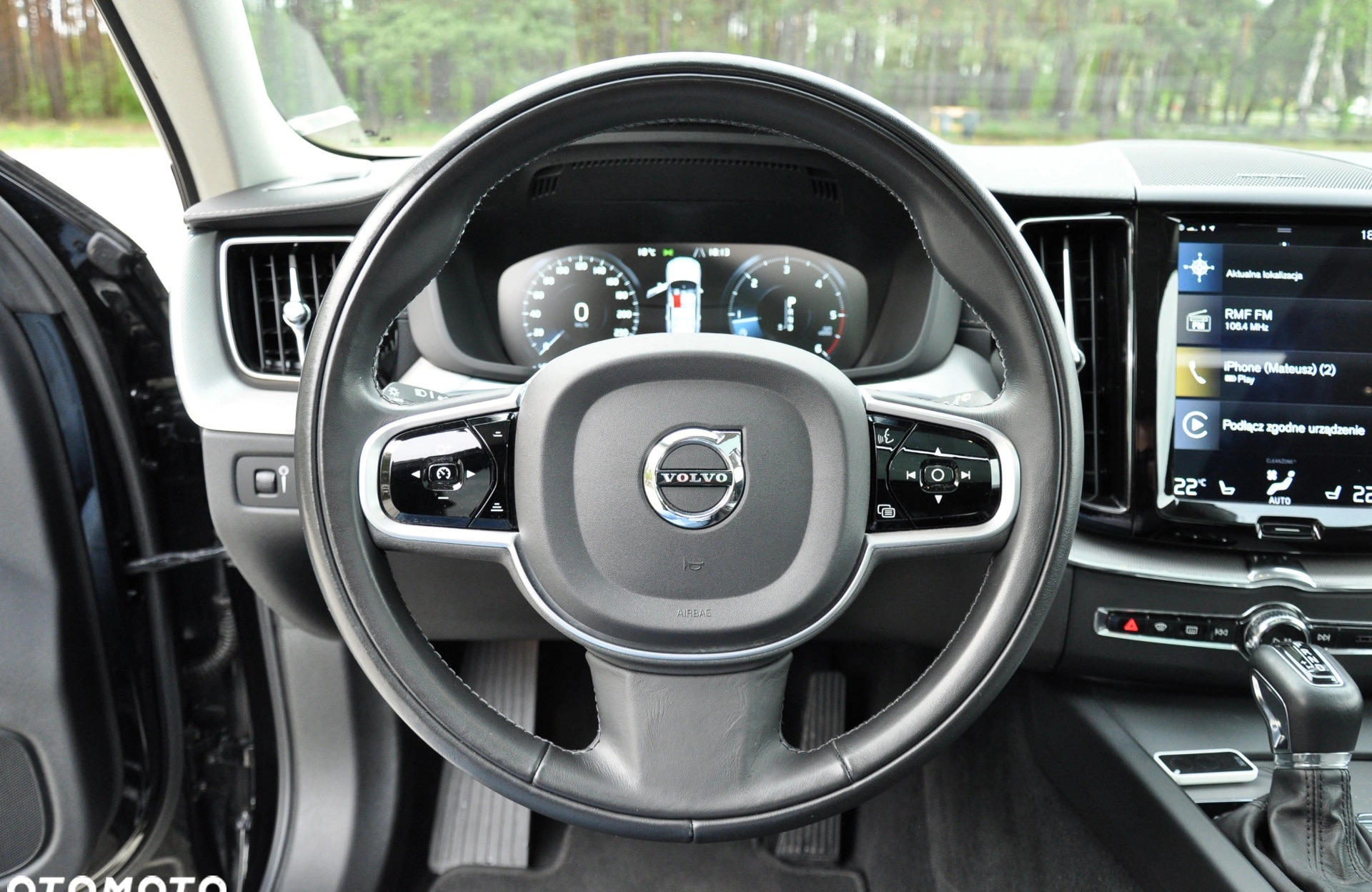 Volvo XC 60 cena 147600 przebieg: 164500, rok produkcji 2020 z Leżajsk małe 781